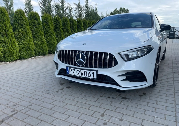 Mercedes-Benz Klasa A cena 94500 przebieg: 52425, rok produkcji 2019 z Poznań małe 211